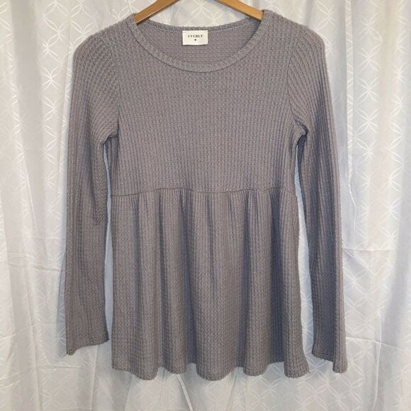 Everly Empire Waist Peplum Gray Waffle Sweater Sm - Picture 1 of 5